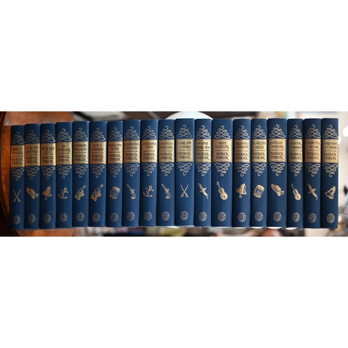 457 - Folio Society - the works of Anthony Trollope in 47 vol to/w works of Patrick O'Brian in 19 vols and... 