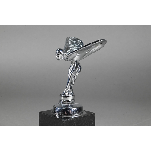 952 - A chrome Jaguar car mascot, 19cm long and a small 'Spirit of Ecstasy' mascot 7cm - both on stone pli... 