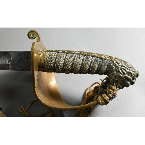 1006 - An antique Naval officer's sword, the 79.5 cm slightly curved blade with etched decoration, solid br... 