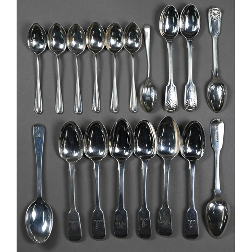 133 - A quantity of Victorian and later teaspoons and coffee spoons, to/w a William IV dognose cream ladle... 