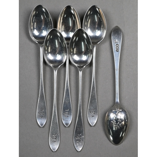 20 - A set of six Victorian silver coffee spoons with tongs, with shell bowls and twist stems, Birmingham... 