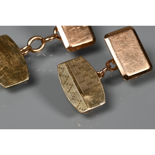 236 - A pair of 9ct yellow gold rectangular cufflinks with chain links, approx 6.5g