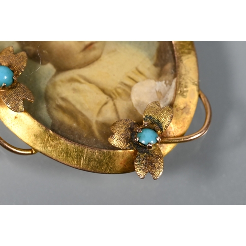 262 - An antique part 9ct gold locket set turquoise beads a/f to/w a modern oval locket stamped silver (2)... 