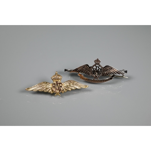 280 - A 9ct gold RAF sweetheart 'wings' brooch, approx 2.9g to/w Royal Flying Corps sweetheart brooch, sil... 