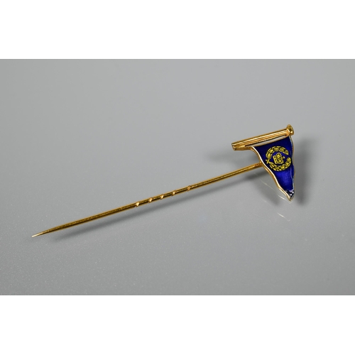 282 - A 9ct pennant stick pin in blue enamel, cased