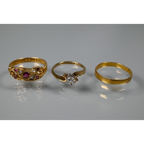 377 - A single stone diamond ring, in 9ct yellow gold mount, size G; an antique 18ct yellow gold ruby and ... 