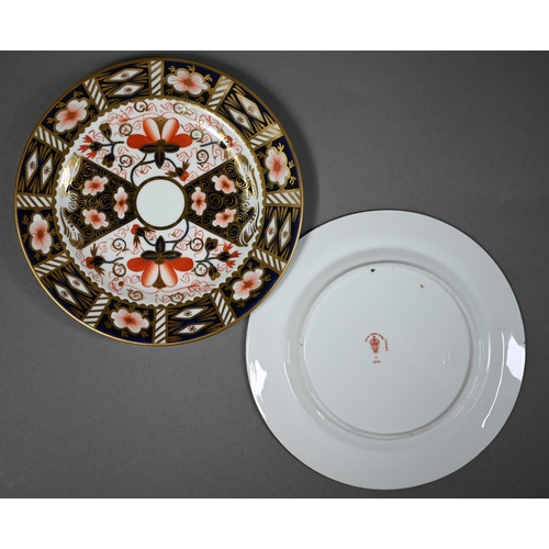 542 - A Royal Crown Derby Imari tea service comprising twelve each cups, saucers and plates, to/w sandwich... 