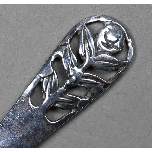 58 - A Scottish silver Traprain replica Roman spoon, Brook & Son, Edinburgh 1929, with elongated shel... 