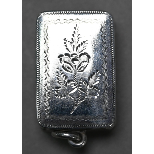 60 - A William IV silver fob vinaigrette with foliate-cast rim, reeded sides and engraved decoration, gil... 