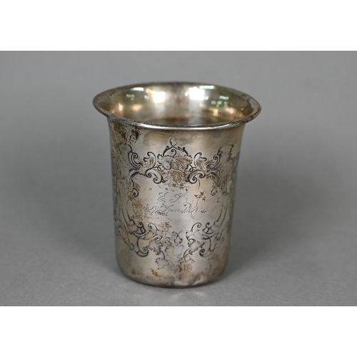 66 - A heavy quality small silver rose bowl with twin scroll handles and raised foot, Jay, Richard Attenb... 