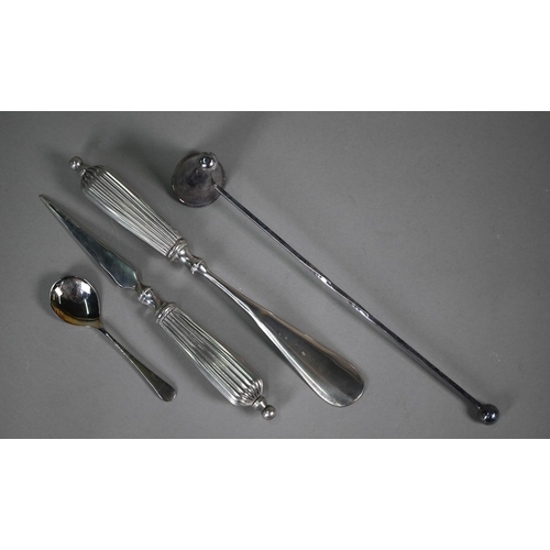 9 - A pair of loaded silver 18cm candlesticks, London import 1991 and a small silver 'shoe' pin-cushion,... 