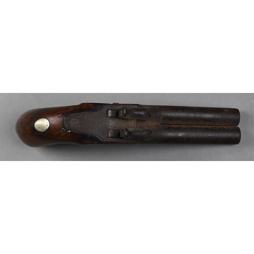 1000 - An early 19th century twin-barrel percussion pistol with 6.7 cm barrels (possibly unscrewing but sei... 