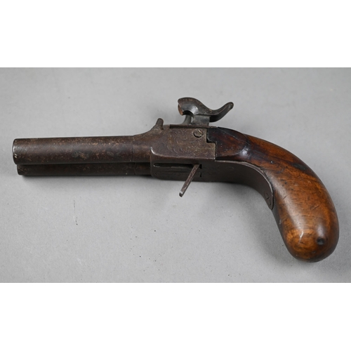 1000 - An early 19th century twin-barrel percussion pistol with 6.7 cm barrels (possibly unscrewing but sei... 