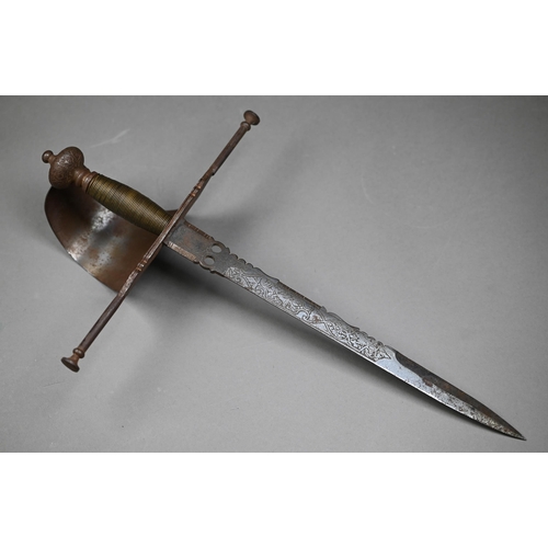 1007 - A Toledo steel dueller's gauche (left-handed parrying dagger), with etched decoration overall and wi... 