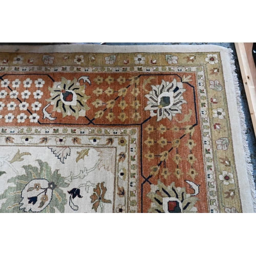 732 - A large contemporary Indian Agra design carpet,