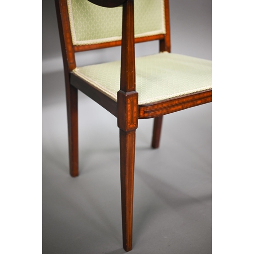 853 - A pair of Edwardian boxwood and ebony strung red walnut salon open armchairs, with green fabric back... 