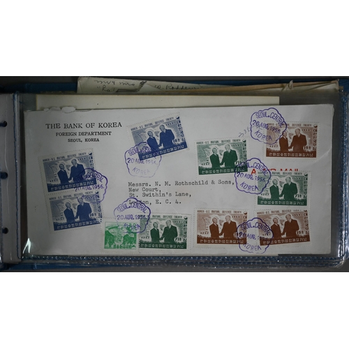 918 - A collection of Air Mail covers, including two Air Crash Salvage (Singapore 1954 from Melbourne and ... 