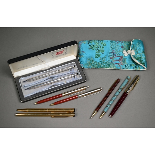 960 - A cased US Sterling Cross ballpoint pen and pencil set, to/w a Sheaffer fountain pen and ballpoint s... 