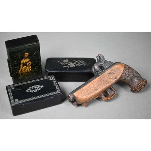 963 - An antique novelty carved wood snuff box in the form of a double-barrelled pistol, to/w three papier... 