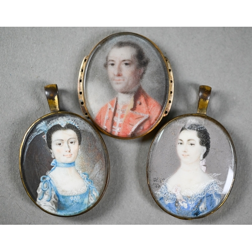 975 - A group of portrait miniatures in frame comprising a Georgian oval portrait miniature on ivory of a ... 