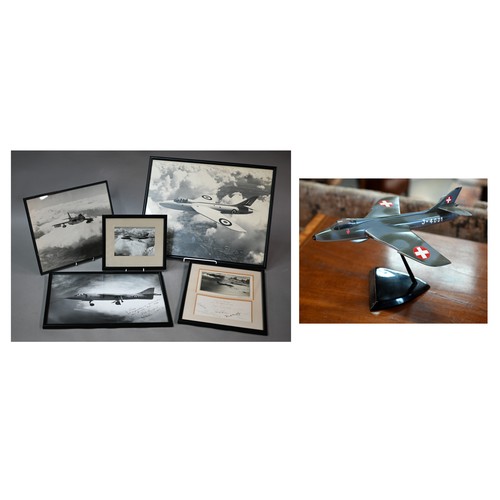 937 - A Hawker presentation model of a Hawker Hunter jet, the stand with dedication plate to Leonard Pugh,... 