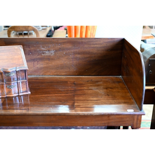 148 - A 19th century mahogany twin-tier buffet with two drawers, on turned supports and casters, 90 x 45 x... 