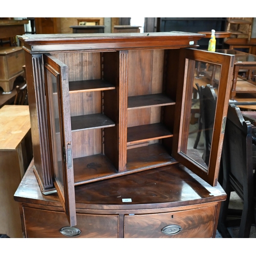 195 - An early 20th century oak glazed wall table top display cabinet, 76 x 24 x 65 cm high