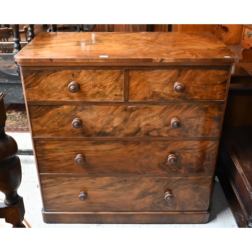 199 - A Victorian walnut chest of two short over three long drawers, 108 x 58 x 108 cm