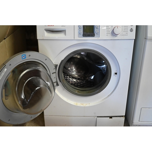 212 - White goods - A Bosch Logix x8 sensitive washing machine, 60 x 60 x 84 cm, untested and no warranty ... 