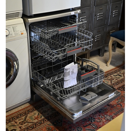 214 - White goods - A Bosch Serie 4 silence plus dishwasher, 60 x 60 x 84 cm, untested and no warranty off... 