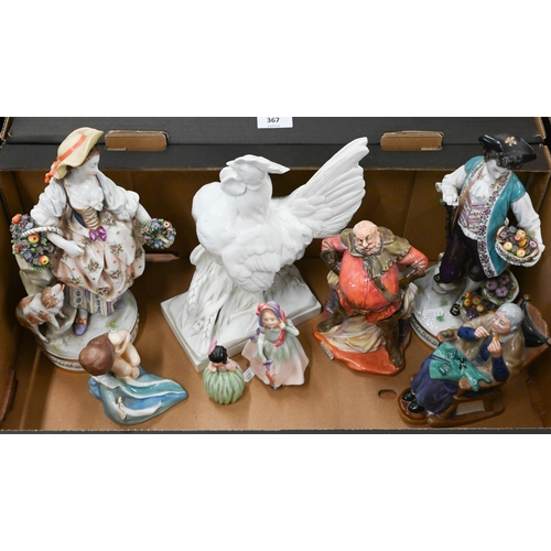 366 - A Royal Worcester rooster 'Liseron' 3581 modelled by A Azori to/w a pair of Naples (Capodimonte) fig... 