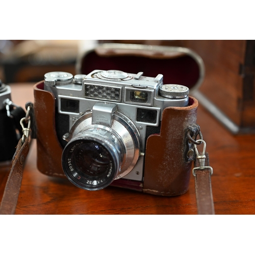 463 - An Asatic Pentax Spotmatic F slr camera with SML Takumar 1:1.8/55 lens, Soligor Tele-auto 1:2.8 f=13... 