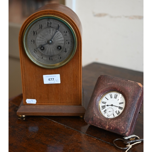 477 - A mahogany mantel clock with French drum movement by Mahoue, silvered dial inscribed for J Parriss o... 