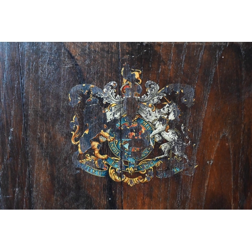 505 - An antique stained wood artillery shell carrying case with Royal Coat of Arms and brass mounts, 45 c... 