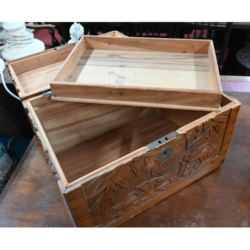 90 - A Regency mahogany sarcophagus tea caddy, fitted twin-compartment interior with glass mixing bowl, b... 