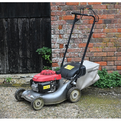 26 - A Honda GCV160 petrol lawn mower, c/with grass collector, a/f