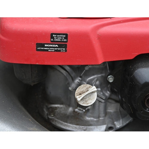 26 - A Honda GCV160 petrol lawn mower, c/with grass collector, a/f