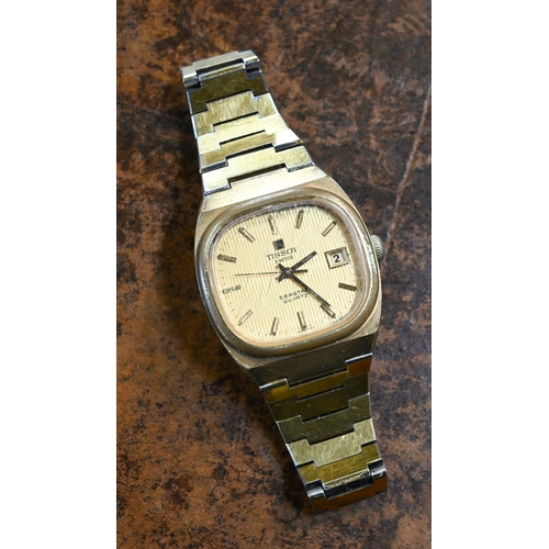 102 - A gentleman's Tissot Seastar wristwatch with quartz movement, boxed with 1981 guarantee, to/w a stai... 