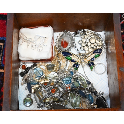 118 - A trinket box containing a collection of silver and other costume jewellery, wristwatches, etc