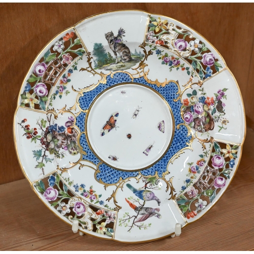 5 - A Meissen cabinet plate painted with birds, insects and other motifs with floral-pierced rim, 21.5 c... 