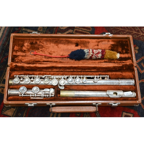 107 - A US Artley silver-plated flute (cased)