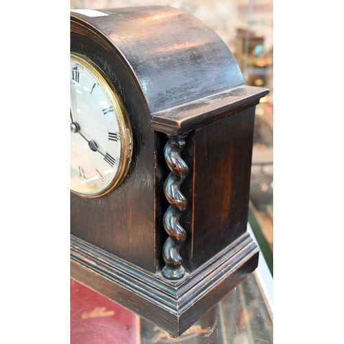 421 - # An early 20th century French oak cased mantel clock with Vincenti Medaille d'Argent eight day move... 