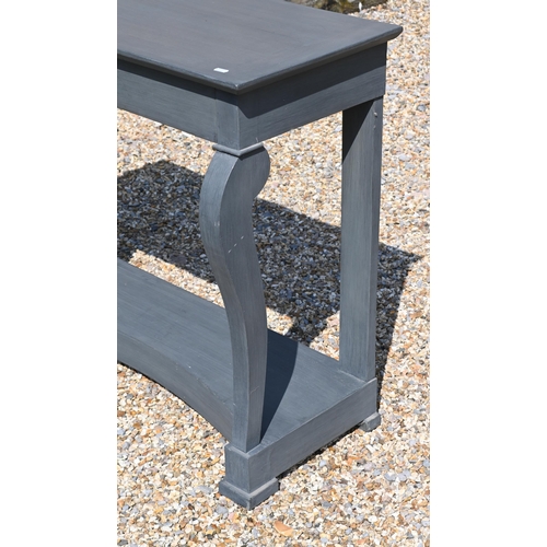 197 - A contemporary blue/grey painted console table with concave platform base, 100 cm x 40 cm x 82 cm h