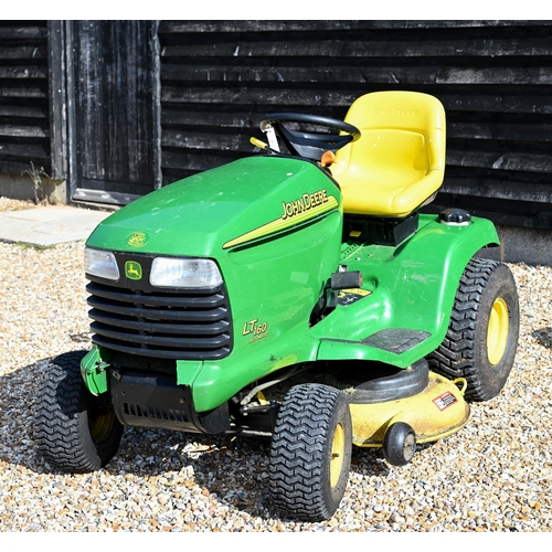 43 - A John Deere LT160 automatic tractor lawn mower 16HP Kohler engine (runs), 362 hours showing on digi... 