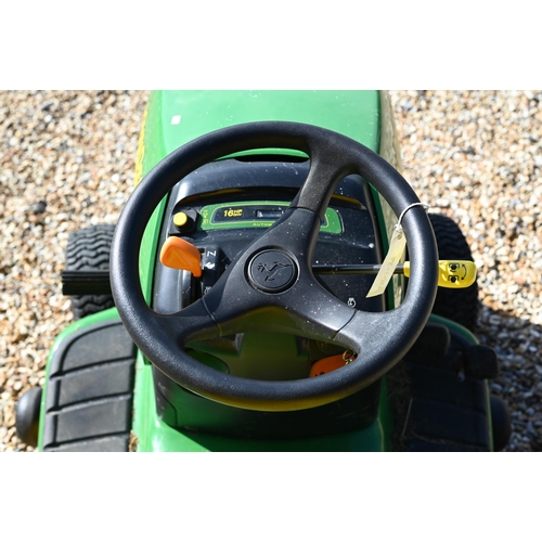 43 - A John Deere LT160 automatic tractor lawn mower 16HP Kohler engine (runs), 362 hours showing on digi... 