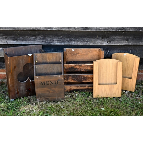 539 - Five assorted wooden wall mounted menu racks (5)