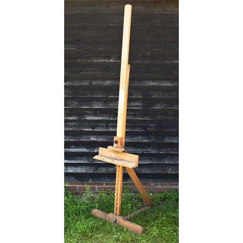 545 - A beech adjustable artists studio easel