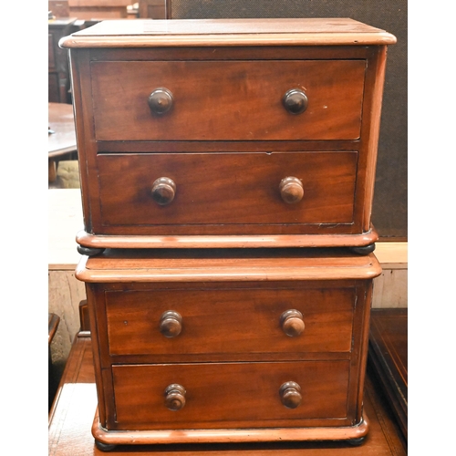 116 - An Edwardian walnut bedside cabinet, 44 x 42 x 86 cm h, to/w a pair of Victorian mahogany two drawer... 