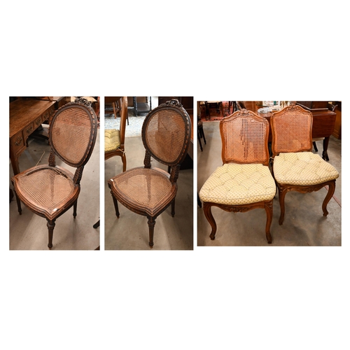 127 - Two pairs of French carved frame salon chairs with caned seats and backs (1 a/f)