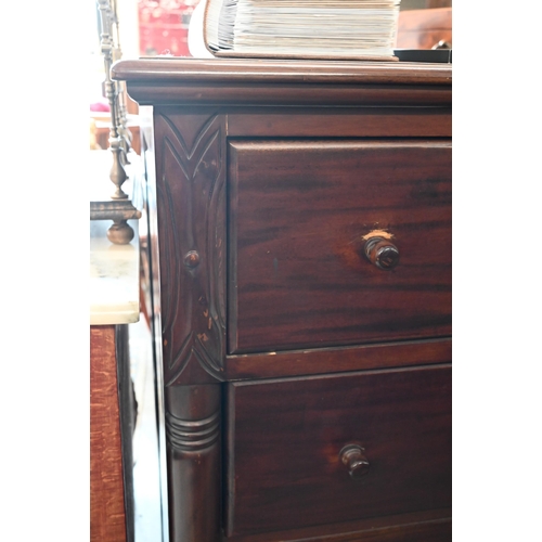 128 - A Continental stained mahogany chest of three short and three long drawers, on plinth base, 105 cm w... 